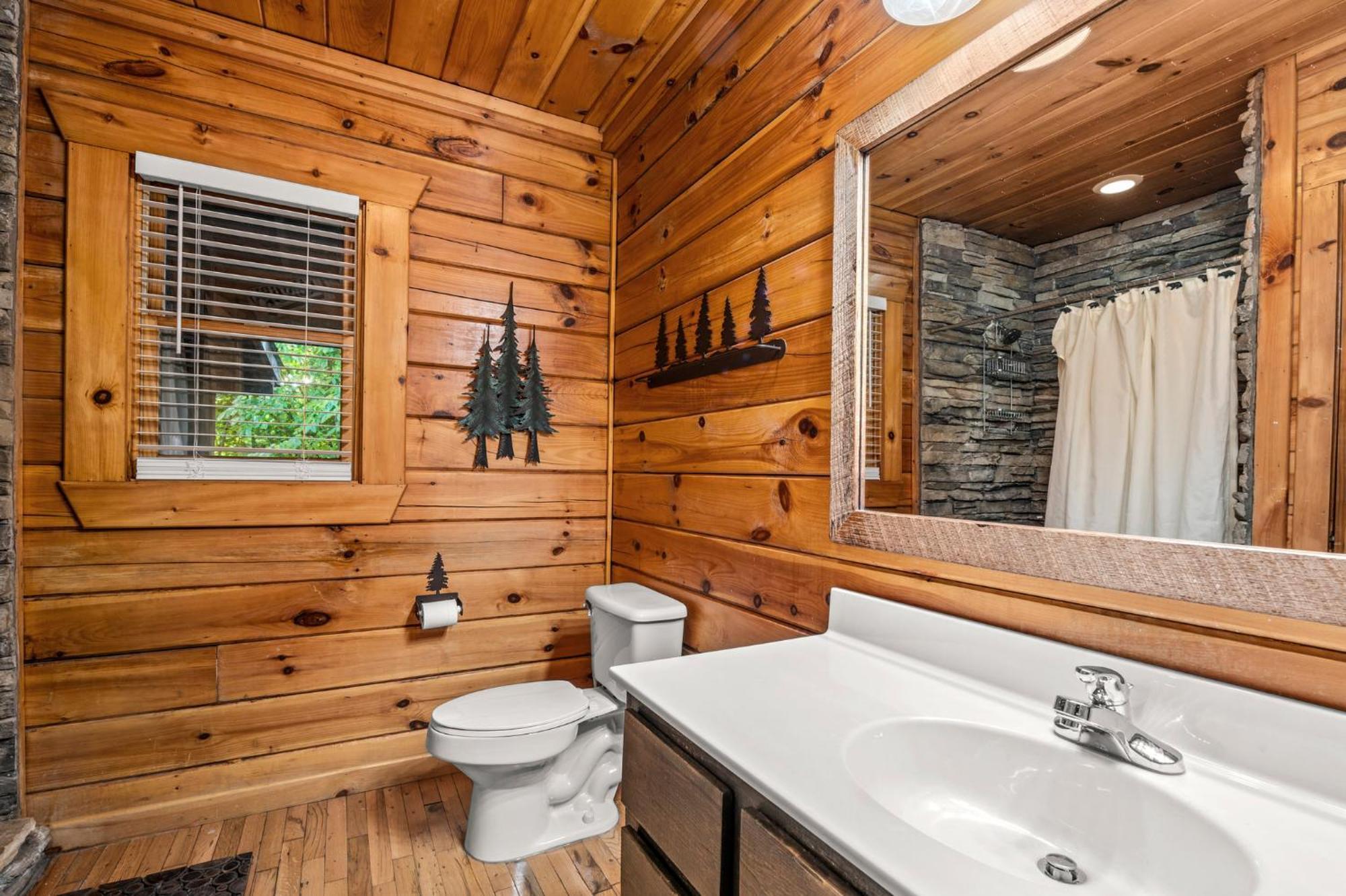 Ferienhaus Enchanted Treehouse By Stony Brook Gatlinburg